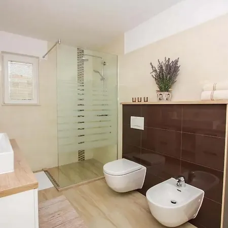 Apartman By The Sea - 20307 Trogir