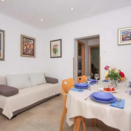 By The Sea - 20307 * تروغير