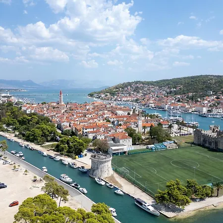 By The Sea - 20307 Apartment Trogir