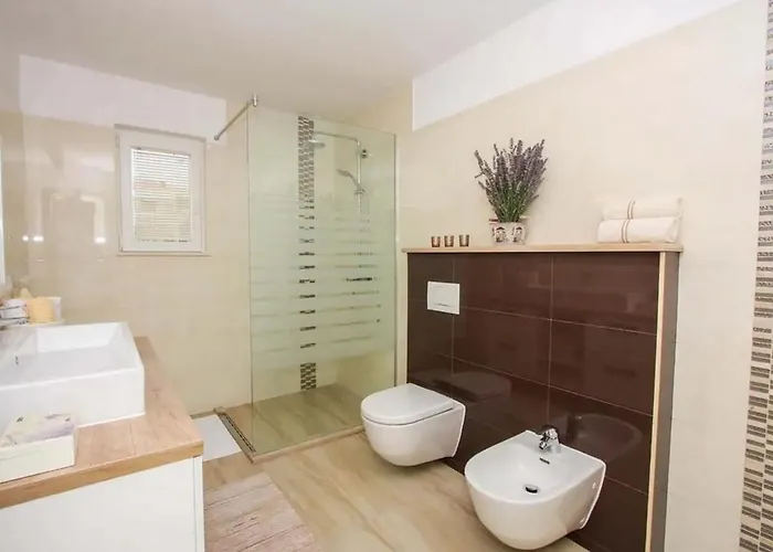 Apartment By The Sea - 20307 Trogir