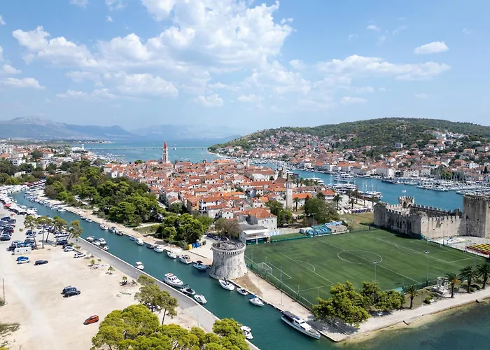 By The Sea - 20307 Apartment Trogir