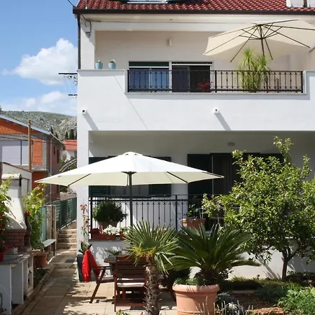 By The Sea - 20307 Daire